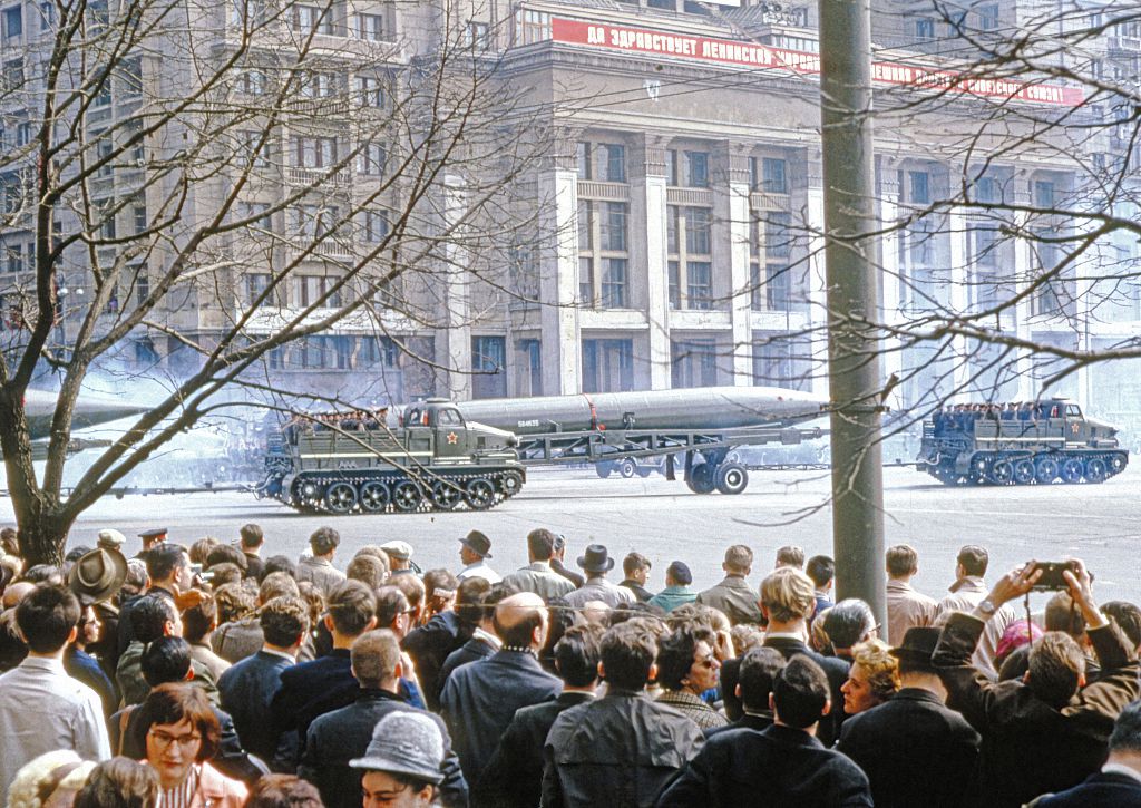 Р-5М. Парад на Красной площади